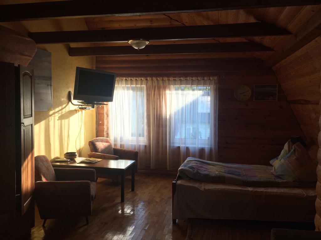 Hotel Viesu Nams Mezu 13 Windawa Zewnętrze zdjęcie
