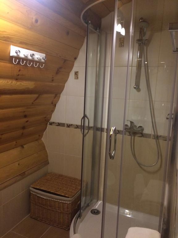 Hotel Viesu Nams Mezu 13 Windawa Zewnętrze zdjęcie